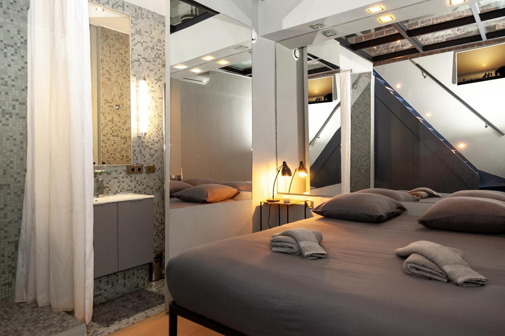 Appartement Loft Atypique Avec Terrasse, Calme Et Cosy à Paris Extérieur photo